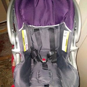 Infant carseat